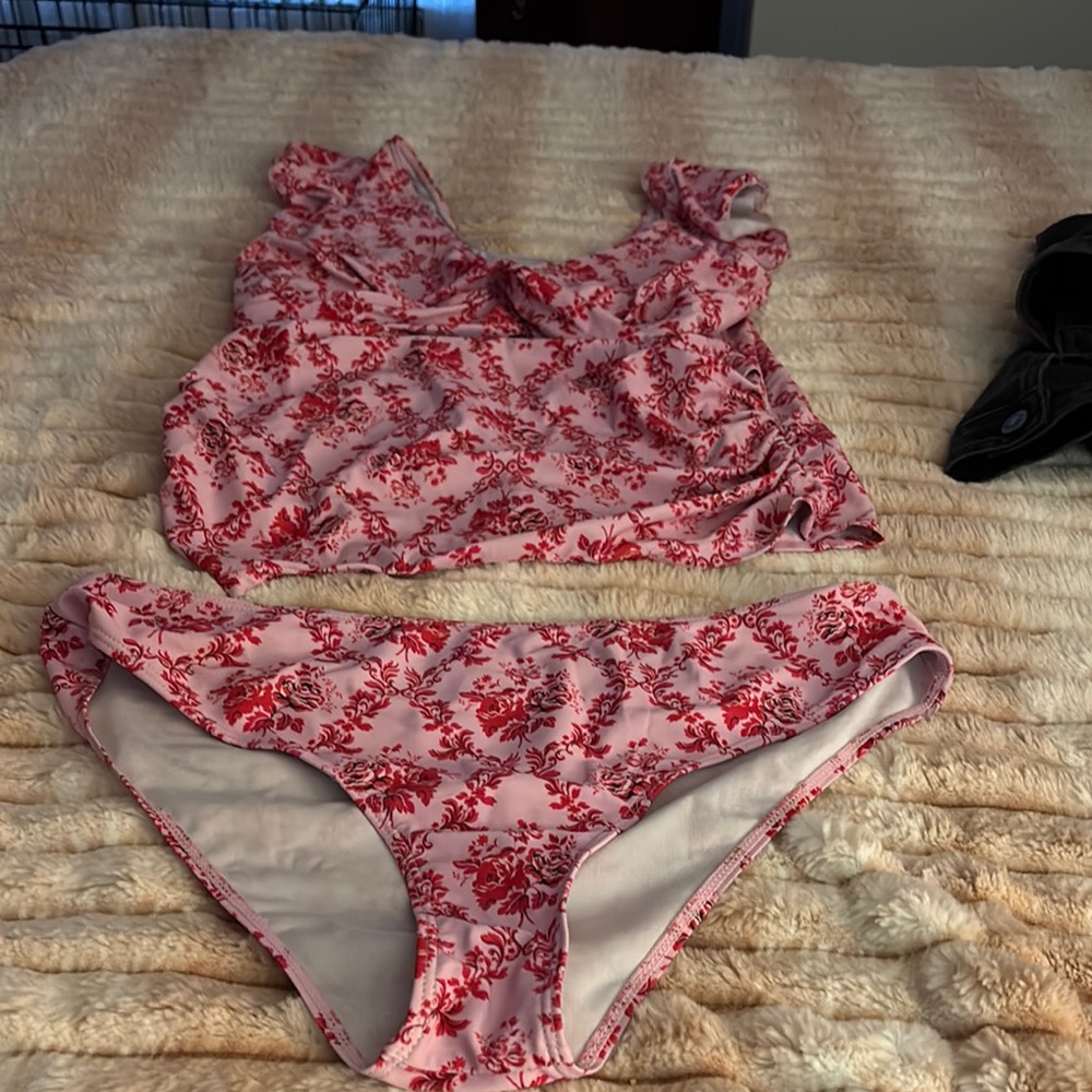 Floral Pink and Red Women's Swim Set